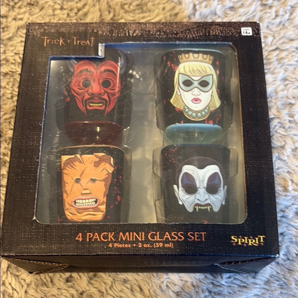 Spirit‎ Trick r Treat Mini Glass Set Unisex OS Black NEW 4 Pack Shot Glasses